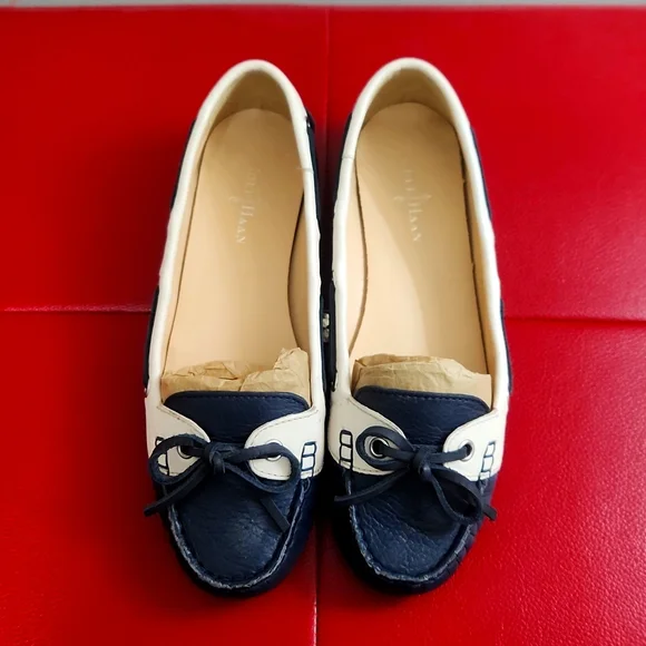 ColeHaan Boat Shoe - Picture 2 of 5